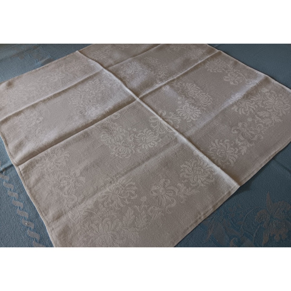Set of 11 Vintage LINEN DAMASK  WHITE DINNER NAPKINS Mums & Bows 21x21 Irish